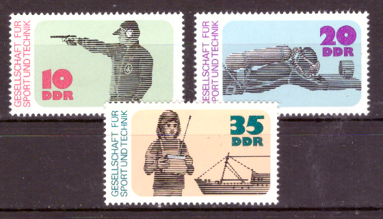 Briefmarken: DDR 1977, MiNr. 2220-2222, 25 Jahre Gesellschaft für Sport und Technik (GST). Postfrisch